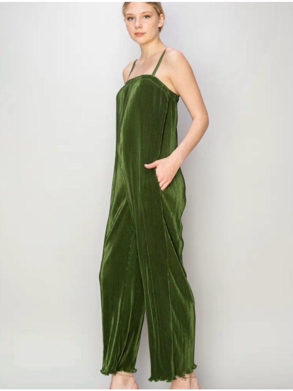 MELLODAY Plisse Olive Pleated Jumpsuit